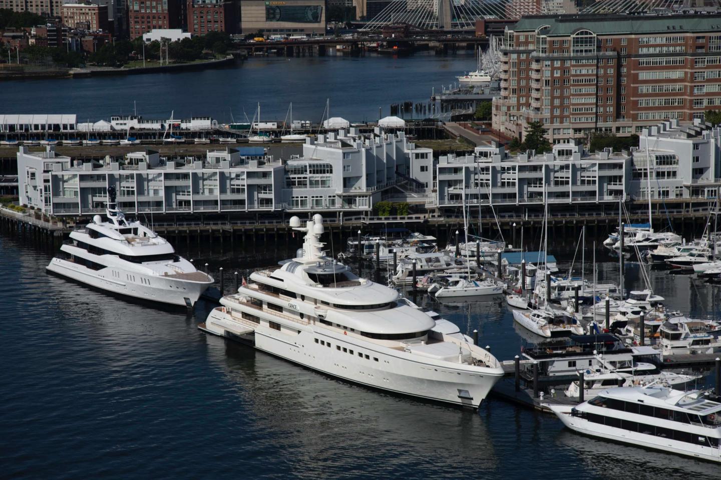 boston yacht club fuel dock